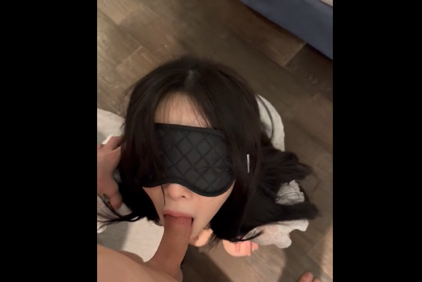 국산야동-송도 초대남 흰 레이스녀 